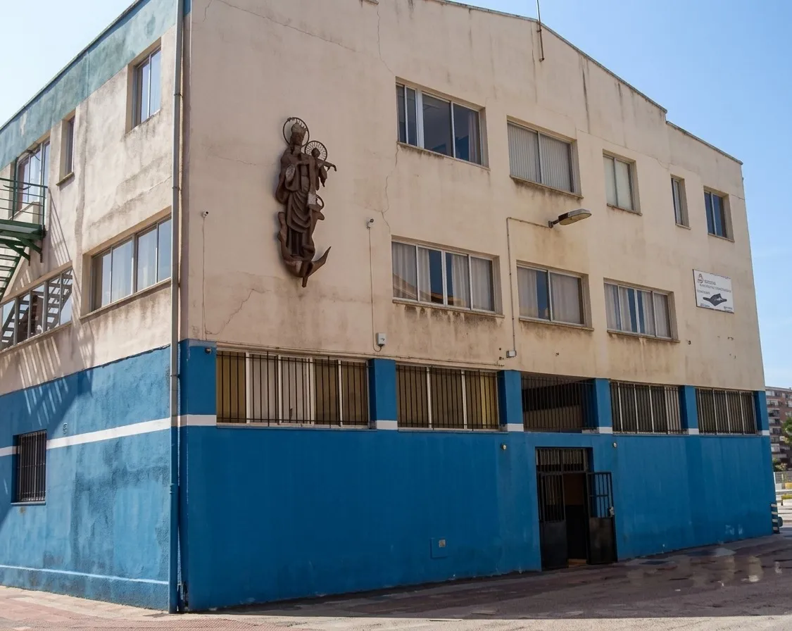Colegio Miguel Bravo - AA de La Salle en el Barrio Pesquero