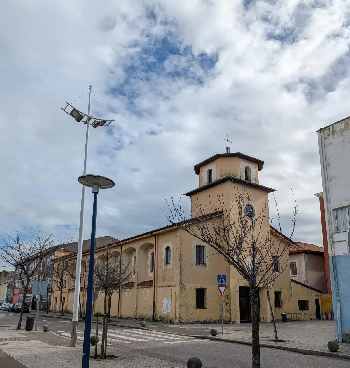 Parroquia de Nuestra Señora del Carmen del Barrio Pesquero