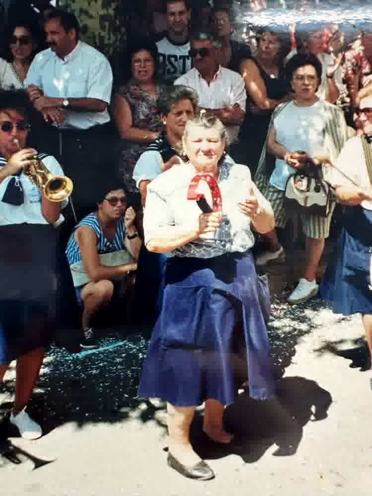 Lola con la Charanga Los Alegres